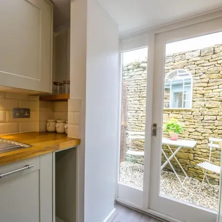 Bourton-On-The-Water Lovely 2Bed Cotswold Cottage Exterior photo